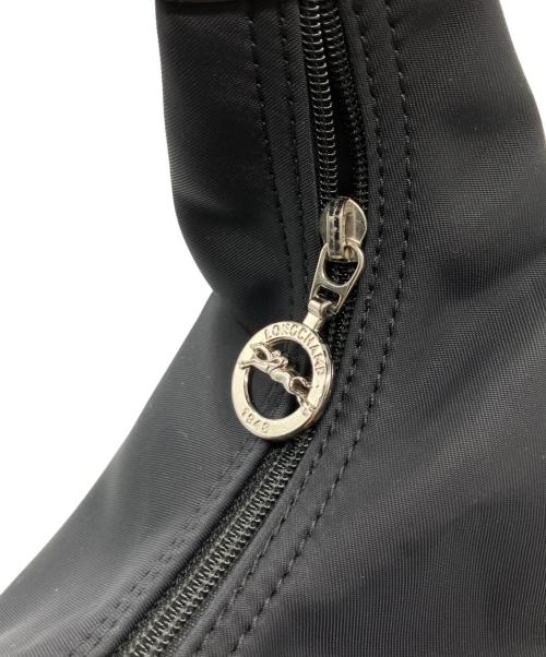 LONGCHAMP（ロンシャン）LONGCHAMP (ロンシャン) ナイロンホーボーバッグ ブラックの古着・服飾アイテム
