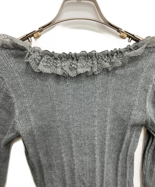 Snidel（スナイデル）Snidel (スナイデル) Sustainableフリルニットプルオーバー グレー サイズ:不明 未使用品の古着・服飾アイテム