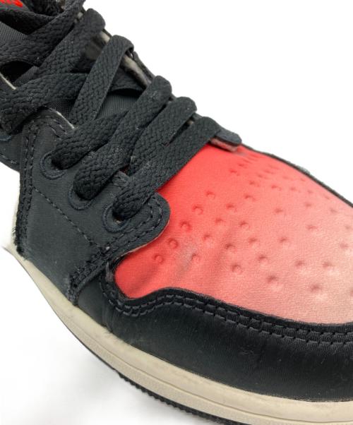 NIKE（ナイキ）NIKE (ナイキ) Paris Saint-Germain (パリサンジェルマン) AIR JORDAN 1 RETRO LOW OG PSG ホワイト×ブラック サイズ:25.5cmの古着・服飾アイテム