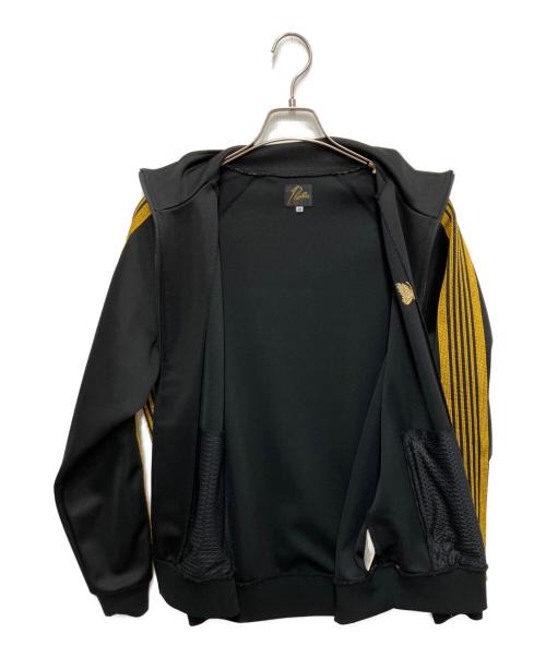 Needles（ニードルズ）Needles (ニードルズ) Track Jacket - Poly Smooth ブラック×ゴールド サイズ:Mの古着・服飾アイテム