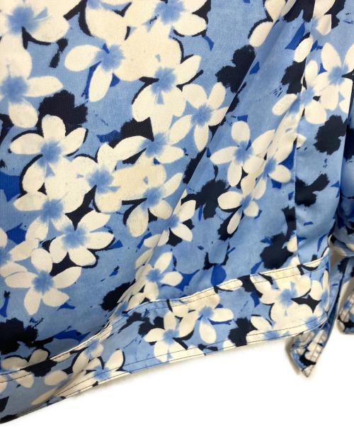 LAUREN RALPH LAUREN（ローレンラルフローレン）LAUREN RALPH LAUREN (ローレンラルフローレン) 花柄カシュクールブラウス ブルー サイズ:XSの古着・服飾アイテム