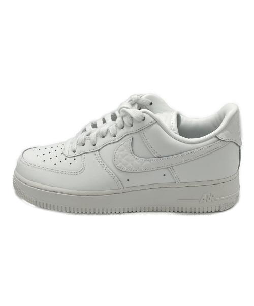 NIKE（ナイキ）NIKE (ナイキ) W AIR FORCE 1 ’07 LO ホワイト サイズ:26の古着・服飾アイテム
