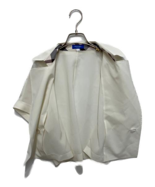 BLUE LABEL CRESTBRIDGE（ブルーレーベルクレストブリッジ）BLUE LABEL CRESTBRIDGE (ブルーレーベルクレストブリッジ) シアーボイルショートジャケット ホワイト サイズ:38の古着・服飾アイテム