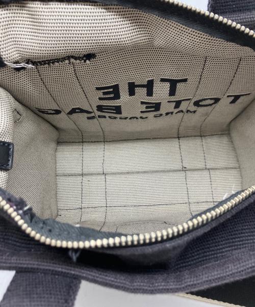 MARC JACOBS（マークジェイコブス）MARC JACOBS (マークジェイコブス) ザ ジャカード トート バッグ スモール ブラックの古着・服飾アイテム