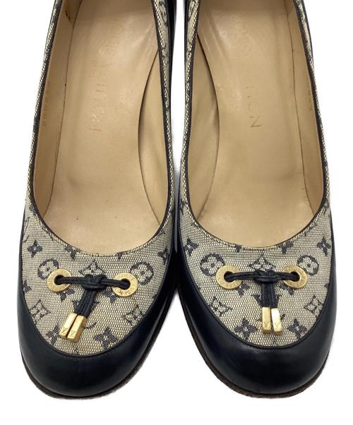 LOUIS VUITTON（ルイ ヴィトン）LOUIS VUITTON (ルイ ヴィトン) モノグラム ヒールパンプス ブラック サイズ:36の古着・服飾アイテム