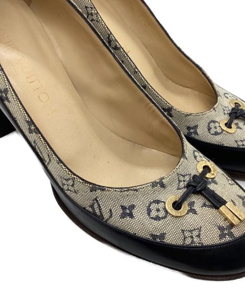 LOUIS VUITTON（ルイ ヴィトン）LOUIS VUITTON (ルイ ヴィトン) モノグラム ヒールパンプス ブラック サイズ:36の古着・服飾アイテム