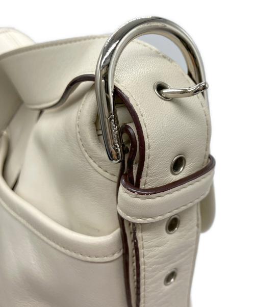 COACH（コーチ）COACH (コーチ) ショルダーバッグ ホワイトの古着・服飾アイテム