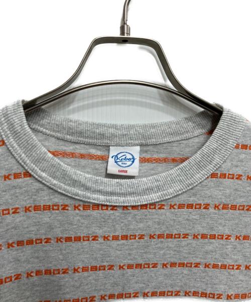 KEBOZ（ケボズ）KEBOZ (ケボズ) プリントTシャツ グレー サイズ:Lの古着・服飾アイテム