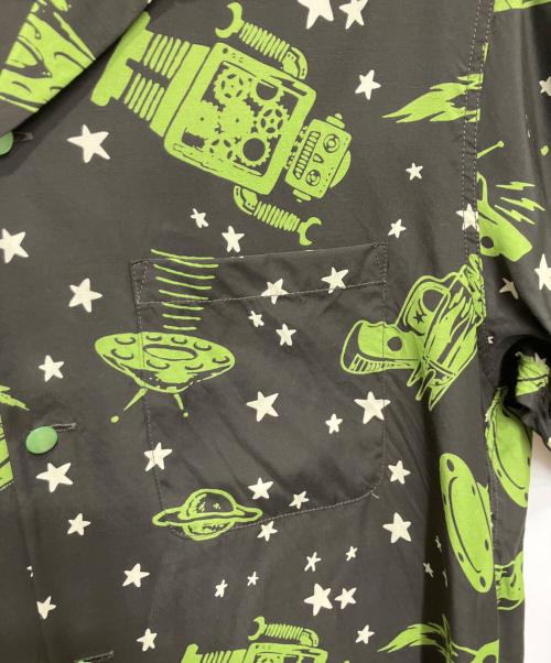 Star OF HOLLYWOOD（スターオブハリウッド）Star OF HOLLYWOOD (スターオブハリウッド) アロハシャツ ブラック サイズ:Mの古着・服飾アイテム