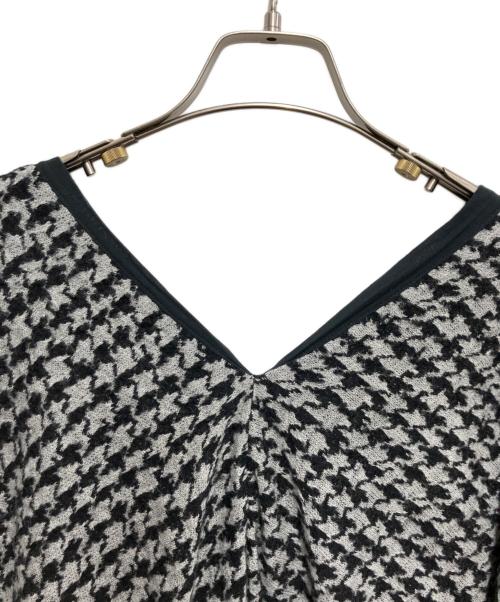pas de calais（パドカレ）pas de calais (パドカレ) 千鳥柄ポンチョ ブラック サイズ:36の古着・服飾アイテム