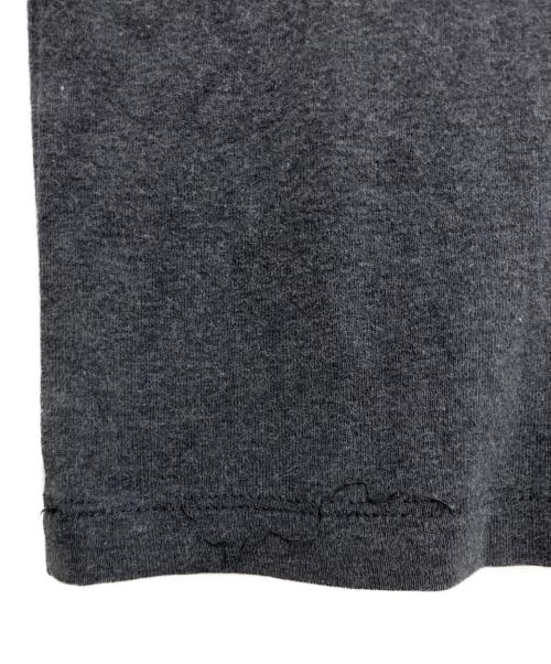 ISSEY MIYAKE（イッセイミヤケ）ISSEY MIYAKE (イッセイミヤケ) クルーネックカットソー グレー サイズ:Mの古着・服飾アイテム