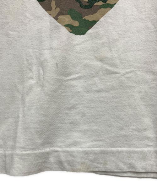 PLAY COMME des GARCONS（プレイコムデギャルソン）PLAY COMME des GARCONS (プレイコムデギャルソン) ハートプリントTシャツ ホワイト サイズ:Mの古着・服飾アイテム