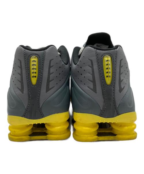 NIKE（ナイキ）NIKE (ナイキ) SHOX R4 SE（ショックス R4 SE） グレー サイズ:27の古着・服飾アイテム