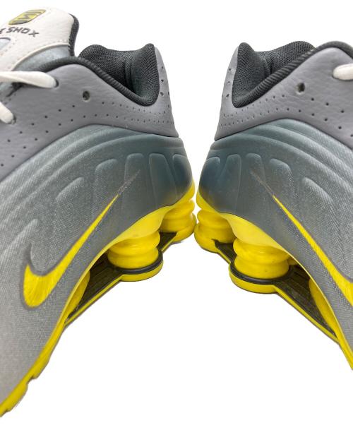NIKE（ナイキ）NIKE (ナイキ) SHOX R4 SE（ショックス R4 SE） グレー サイズ:27の古着・服飾アイテム