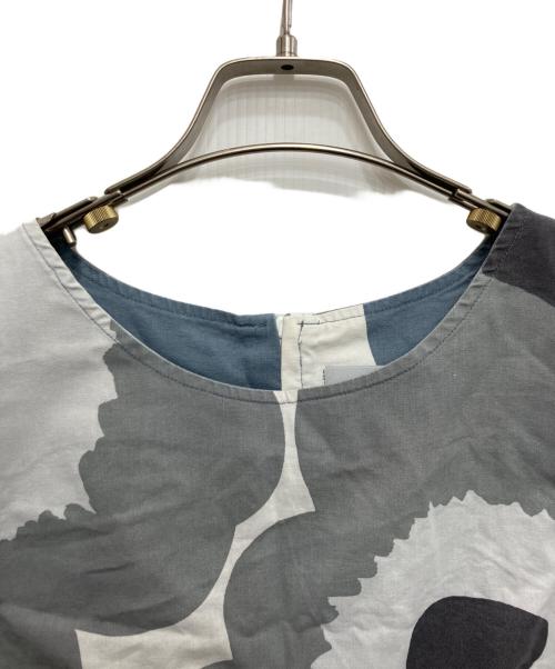 marimekko（マリメッコ）marimekko (マリメッコ) ウニッコ柄ノースリーブワンピース マルチカラー サイズ:36の古着・服飾アイテム
