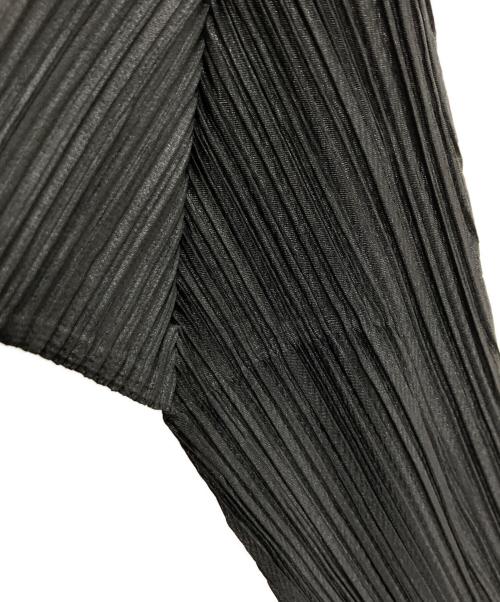 PLEATS PLEASE（プリーツプリーズ）PLEATS PLEASE (プリーツプリーズ) プリーツシャツ ブラック サイズ:3の古着・服飾アイテム