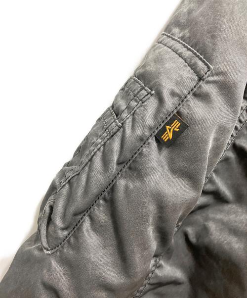 ALPHA（アルファ）ALPHA (アルファ) FREAK'S STORE (フリークスストア) 別注 ウォッシュ加工 MA-1 FLIGHT JACKET グレー サイズ:Lの古着・服飾アイテム