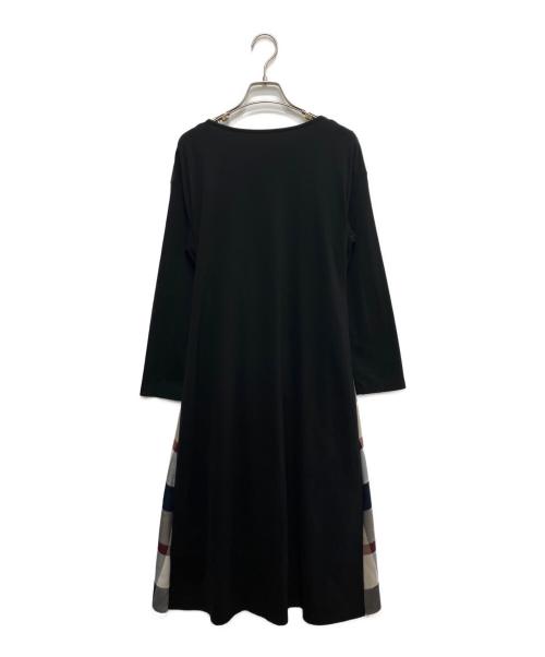 BLUE LABEL CRESTBRIDGE（ブルーレーベルクレストブリッジ）BLUE LABEL CRESTBRIDGE (ブルーレーベルクレストブリッジ) ハイゲージポンチワンピース ブラック サイズ:36の古着・服飾アイテム