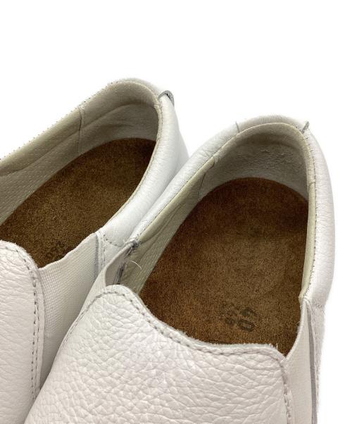 BIRKENSTOCK（ビルケンシュトック）BIRKENSTOCK (ビルケンシュトック) QO400 レザースリッポン ホワイト サイズ:40の古着・服飾アイテム