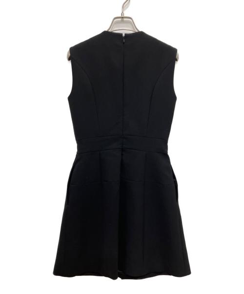 YOKO CHAN（ヨーコチャン）YOKO CHAN (ヨーコチャン) ノースリーブパネル切替ワンピース ブラック サイズ:SIZE 36の古着・服飾アイテム
