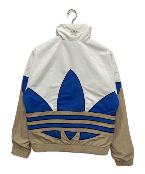adidas（アディダス）adidas (アディダス) ビッグトレフォイルウーブントラックトップ ベージュ×ブルー サイズ:Mの古着・服飾アイテム