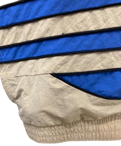 adidas（アディダス）adidas (アディダス) ビッグトレフォイルウーブントラックトップ ベージュ×ブルー サイズ:Mの古着・服飾アイテム