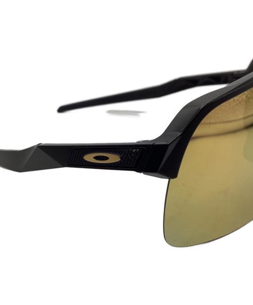 OAKLEY（オークリー）OAKLEY (オークリー) SUTROサングラス ブラック×ゴールド サイズ:ONE SIZEの古着・服飾アイテム