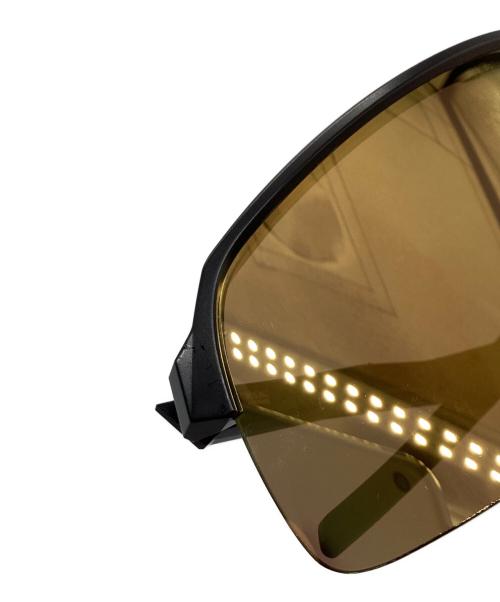 OAKLEY（オークリー）OAKLEY (オークリー) SUTROサングラス ブラック×ゴールド サイズ:ONE SIZEの古着・服飾アイテム