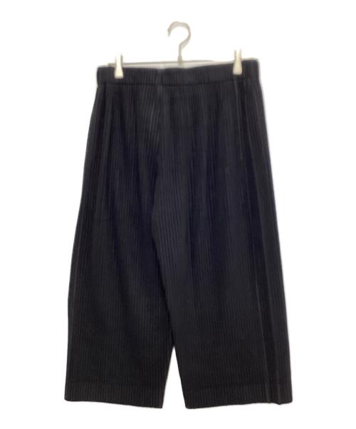 HOMME PLISSE ISSEY MIYAKE（オム プリッセ イッセイ ミヤケ）HOMME PLISSE ISSEY MIYAKE (オム プリッセ イッセイ ミヤケ) MONTHLY COLORS : MAY クロップドパンツ ブラック サイズ:SIZE 3の古着・服飾アイテム