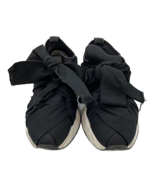 MM6 Maison Margiela（エムエムシックスメゾンマルジェラ）MM6 Maison Margiela (エムエムシックスメゾンマルジェラ) リボンスニーカー ブラック サイズ:38の古着・服飾アイテム