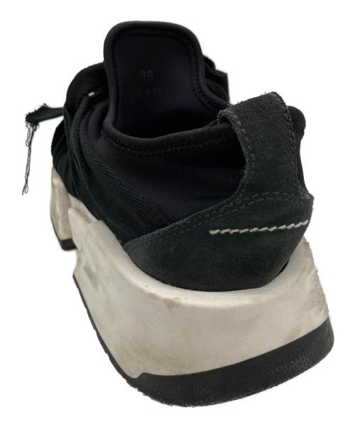 MM6 Maison Margiela（エムエムシックスメゾンマルジェラ）MM6 Maison Margiela (エムエムシックスメゾンマルジェラ) リボンスニーカー ブラック サイズ:38の古着・服飾アイテム