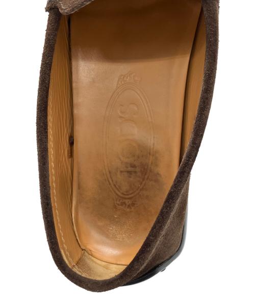 TOD'S（トッズ）TOD'S (トッズ) Tビットドライビングシューズ ブラウン サイズ:37 2/1の古着・服飾アイテム