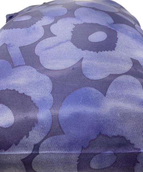 marimekko（マリメッコ）marimekko (マリメッコ) NEAT CROSSBODY UNIKKO Mショルダーバッグ（ニートクロスボディウニッコMショルダーバッグ） ネイビーの古着・服飾アイテム