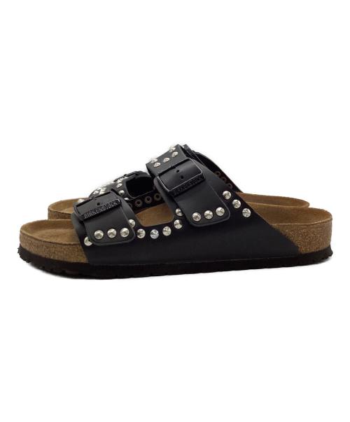 BIRKENSTOCK（ビルケンシュトック）BIRKENSTOCK (ビルケンシュトック) アリゾナスタッズサンダル ブラック サイズ:41の古着・服飾アイテム