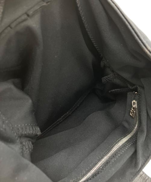 FENDI（フェンディ）FENDI (フェンディ) ジャージーマンマバケットショルダーバッグ ブラックの古着・服飾アイテム