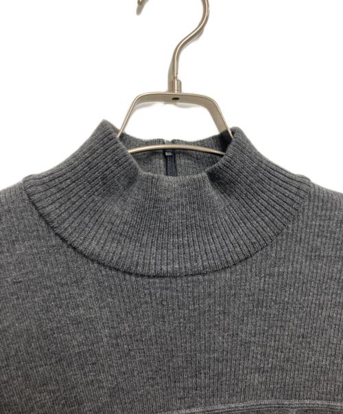 FOXEY（フォクシー）FOXEY (フォクシー) バックジップニットワンピース グレー サイズ:38の古着・服飾アイテム