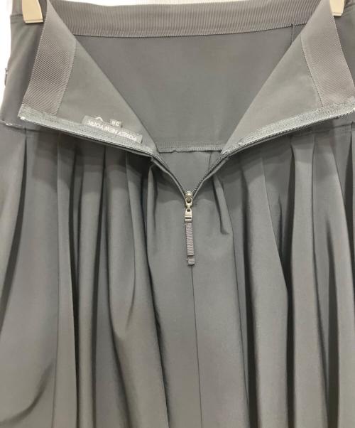 FOXEY NEWYORK（フォクシーニューヨーク）FOXEY NEWYORK (フォクシーニューヨーク) タックミニスカート ブラック サイズ:38の古着・服飾アイテム