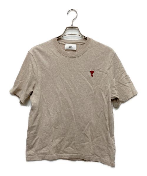 AMI Alexandre Mattiussi（アミアレクサンドルマテュッシ）AMI Alexandre Mattiussi (アミアレクサンドルマテュッシ) 刺繍ロゴTシャツ ベージュ サイズ:XSの古着・服飾アイテム