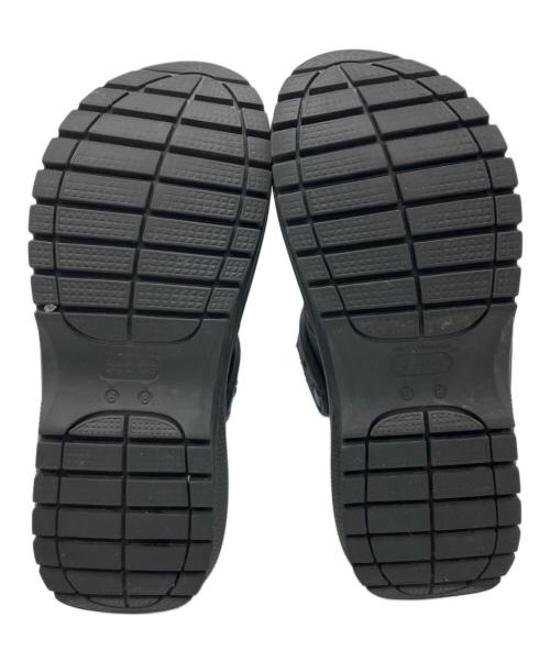 crocs（クロックス）crocs (クロックス) メガクラッシュ 厚底サンダル ブラック サイズ:W8の古着・服飾アイテム