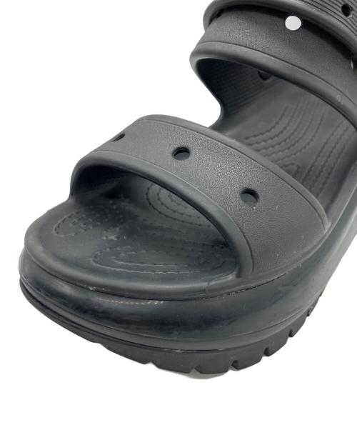 crocs（クロックス）crocs (クロックス) メガクラッシュ 厚底サンダル ブラック サイズ:W8の古着・服飾アイテム