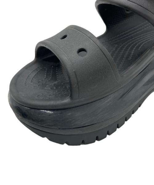 crocs（クロックス）crocs (クロックス) メガクラッシュ 厚底サンダル ブラック サイズ:W8の古着・服飾アイテム