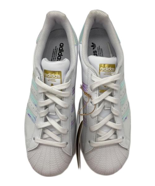 adidas（アディダス）adidas (アディダス) スーパースター W FWWT/GDMT/CBLK ホワイト サイズ:US6.5の古着・服飾アイテム