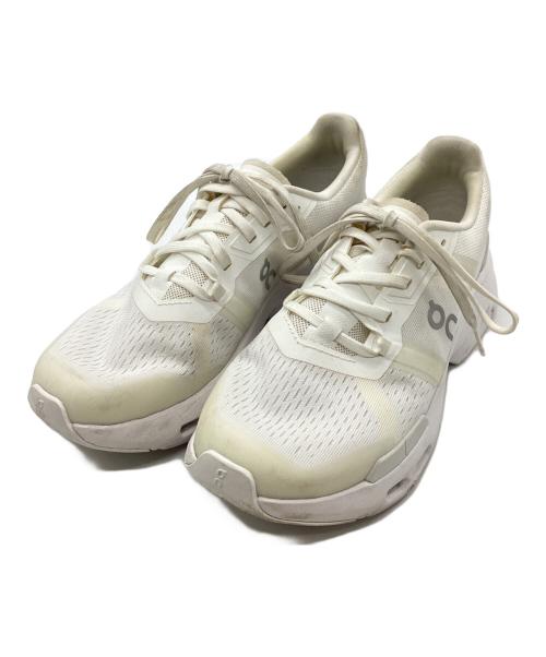on（オン）on (オン) Cloudpulseスニーカー ホワイト サイズ:24の古着・服飾アイテム