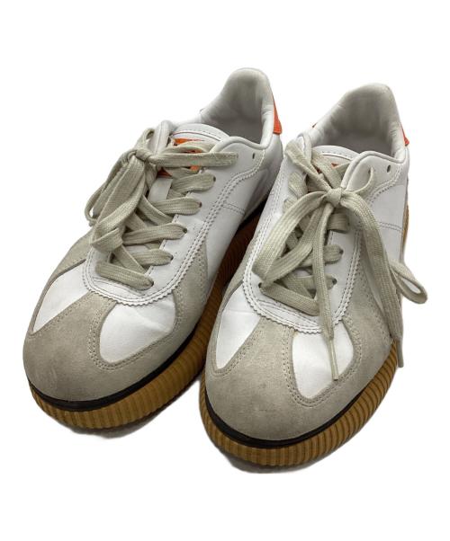 Onitsuka Tiger（オニツカタイガー）Onitsuka Tiger (オニツカタイガー) DELECITY プラットフォームスニーカー ホワイト サイズ:24の古着・服飾アイテム