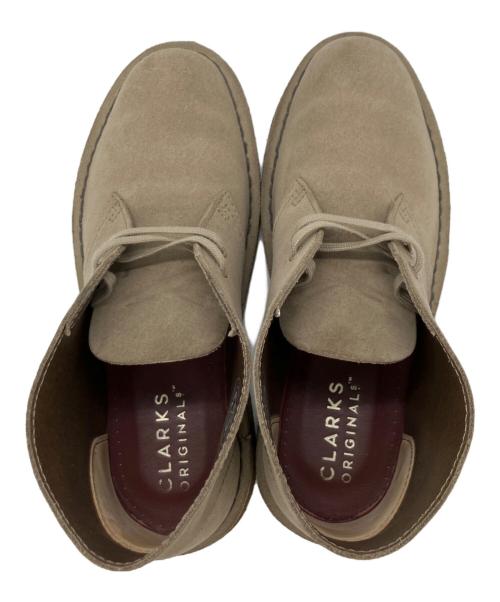 CLARKS（クラークス）CLARKS (クラークス) デザートブーツ サンド スエード ベージュ サイズ:US 7の古着・服飾アイテム
