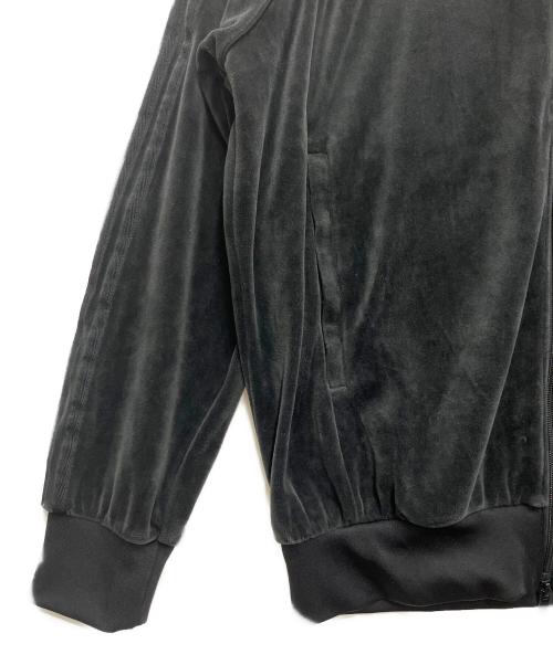 adidas（アディダス）adidas (アディダス) SST アディカラー ベロア トラックトップ グレー サイズ:4XLの古着・服飾アイテム