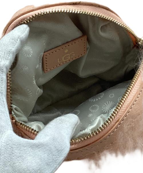 UGG（アグ）UGG (アグ) モンゴリアン ポンポン クロスボディ ピンクの古着・服飾アイテム