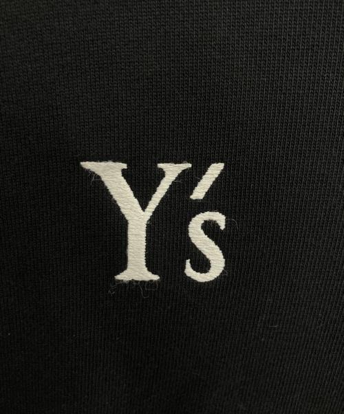 Y's（ワイズ）Y's (ワイズ) adidas (アディダス) Back Flower Print 3-Stripe Pullover Hoodie ブラック サイズ:Lの古着・服飾アイテム