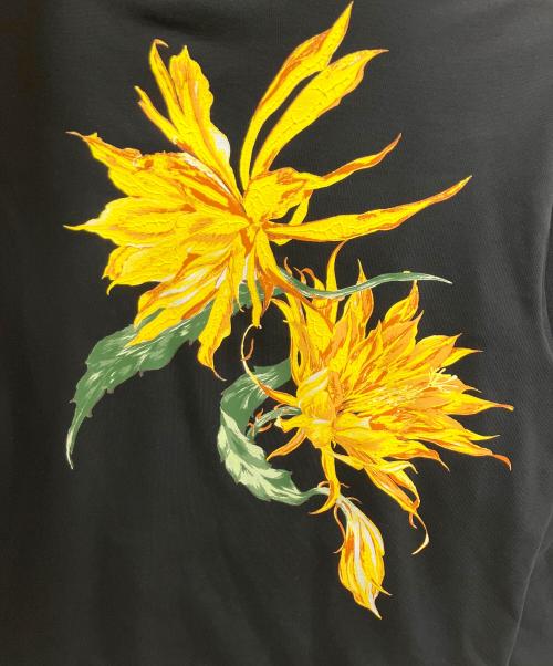 Y's（ワイズ）Y's (ワイズ) adidas (アディダス) Back Flower Print 3-Stripe Pullover Hoodie ブラック サイズ:Lの古着・服飾アイテム