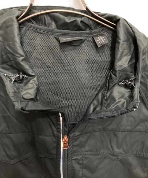 LEVI'S（リーバイス）LEVI'S (リーバイス) ウインドブレーカー ブラック サイズ:M 未使用品の古着・服飾アイテム